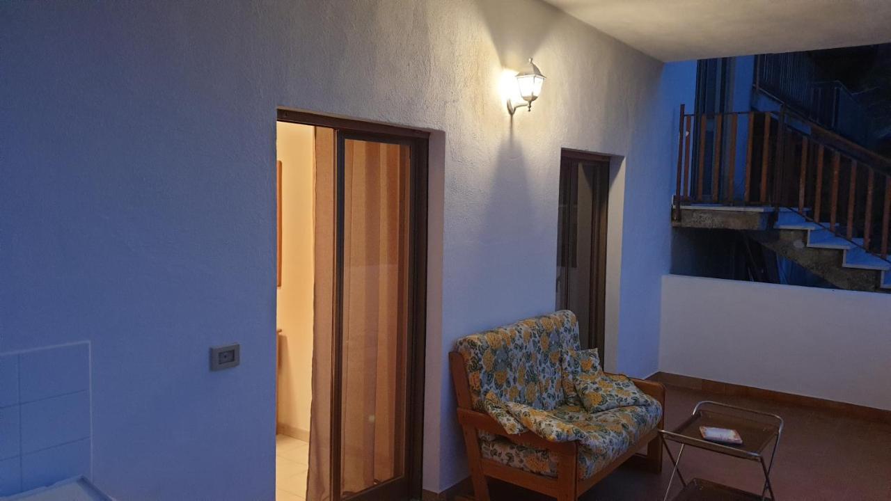 Appartement Nuova Casa Giulia à Letojanni Extérieur photo